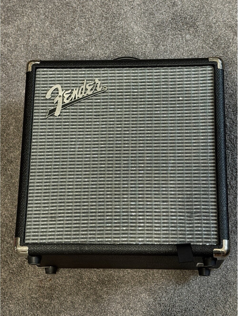 Fender Rumble 15 V3 Bass 120W Guitar Amplifier - Black/Silver